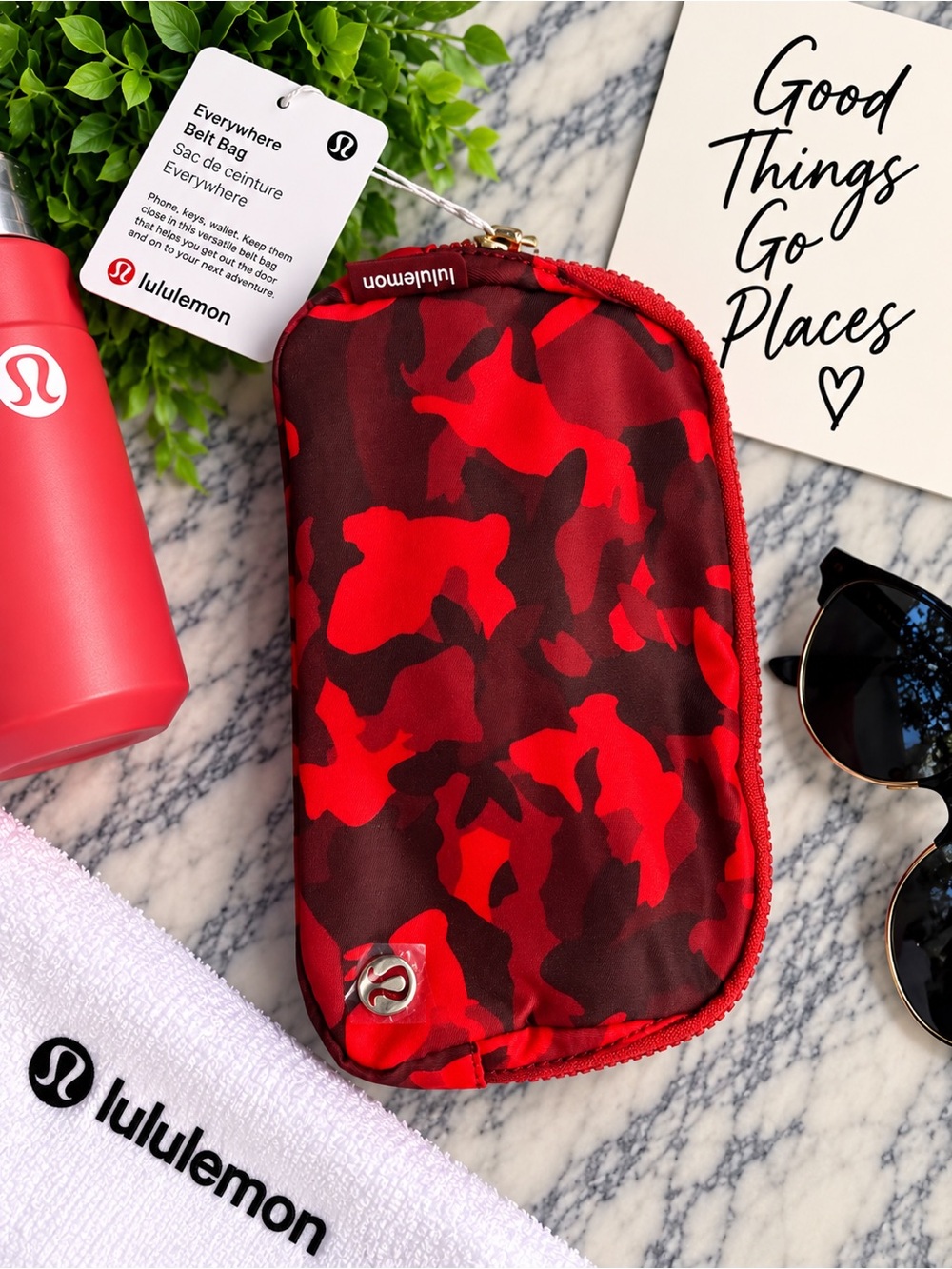 NWT Lululemon Everywhere Belt Bag Red Camo Print
